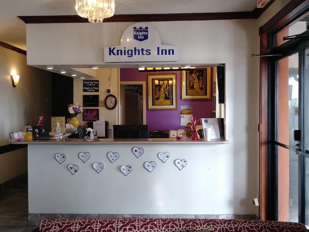 Knights Inn San Antonio Near Frost Bank Center Exterior photo
